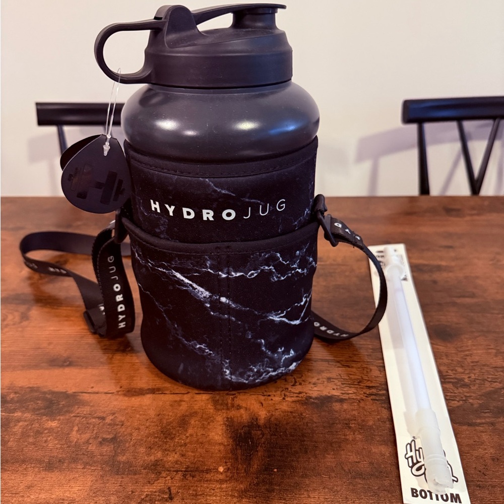 HydroJug Black Marble Sleeve Insulated Bottle with Strap